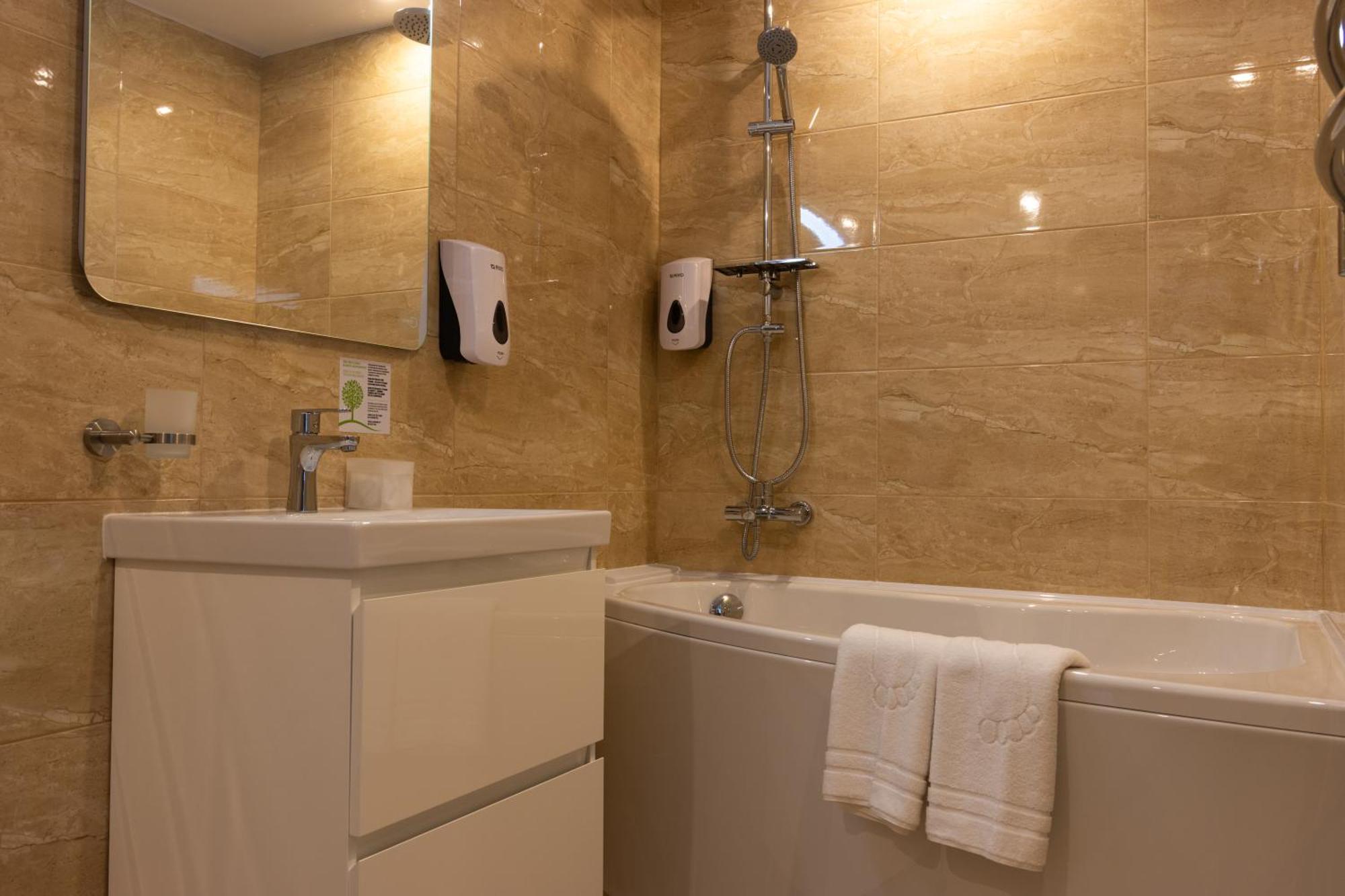 Optima Collection Miramar Chornomorsk Hotel Buitenkant foto